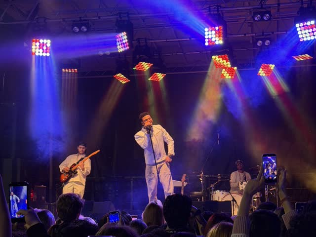 Concert lights